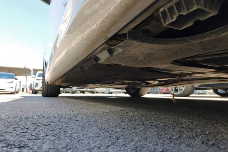 Used BMW 5 Series 2022 Second Facelift 525Li M Sport Package Left Side Sill