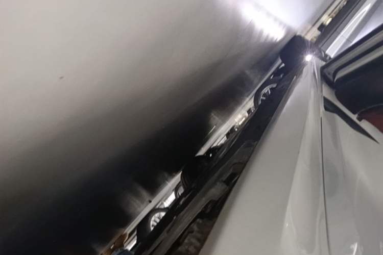 Used BMW 5 Series 2022 Second Facelift 530Li Leading Edition M Sport Package Left Side Sill