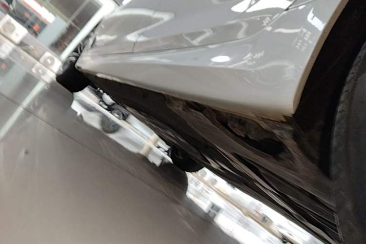 Used BMW 5 Series 2022 Second Facelift 525Li M Sport Package Left Side Sill