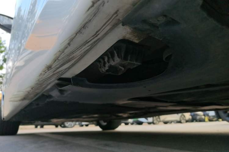 Used BMW 5 Series 2022 Second Facelift 525Li M Sport Package Left Side Sill