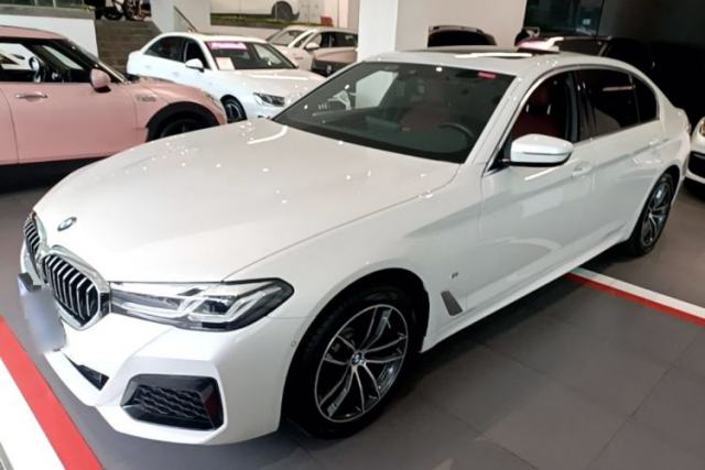 Used BMW 5 Series 2022 Second Facelift 525Li M Sport Package