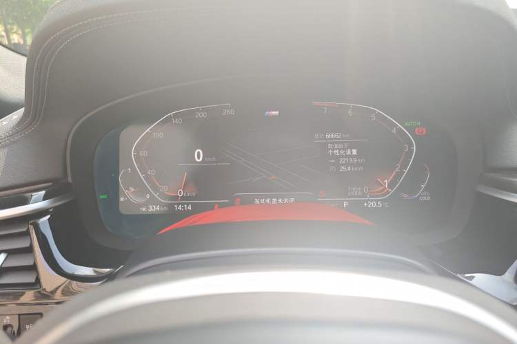 Used BMW 5 Series 2022 Restyled 530Li Leading Edition M Sport Package Odometer Close Up
