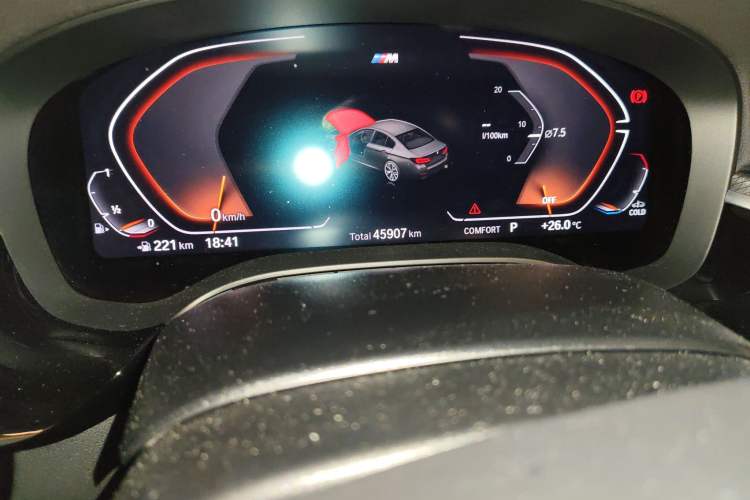 Used BMW 5 Series 2022 Second Facelift 525i M Sport Package Odometer Close Up