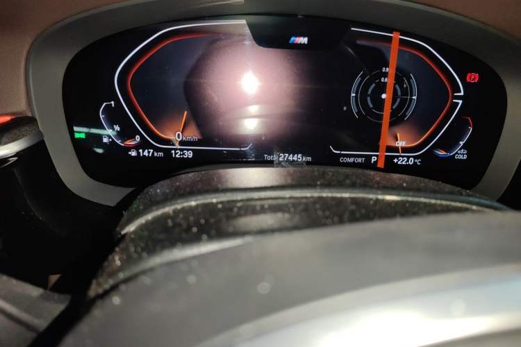 Used BMW 5 Series 2022 Restyled 525Li M Sport Package Odometer Close Up