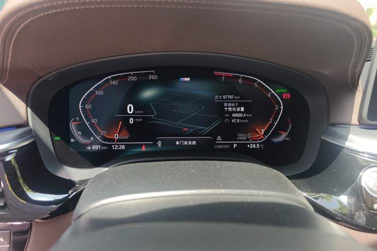 Used BMW 5 Series 2022 530Li xDrive M Sport Package Odometer Close Up