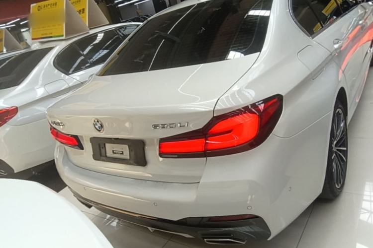 Used BMW 5 Series 2022 Second Facelift 530Li Leading Edition M Sport Package Rear