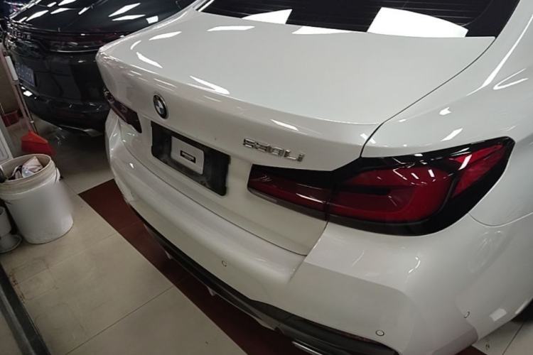 Used BMW 5 Series 2022 Second Facelift 530Li Luxury Version M Sport Package Rear