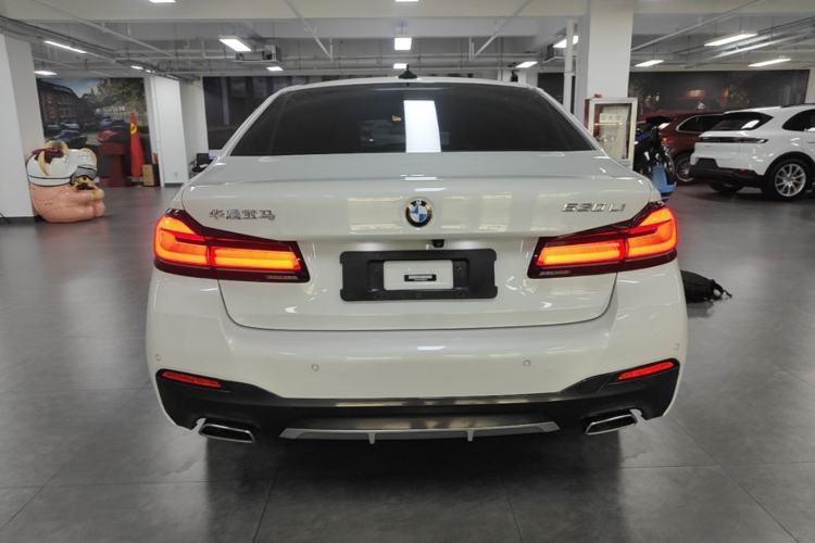 Used BMW 5 Series 2022 Second Facelift 530Li Leading Edition M Sport Package Rear