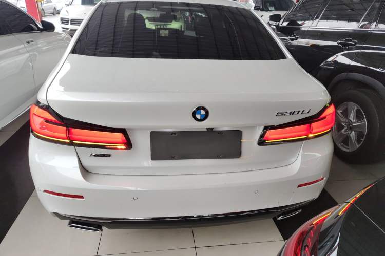 Used BMW 5 Series 2022 Second Facelift 530Li Leading Edition Luxury Package Rear