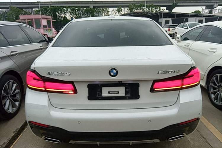 Used BMW 5 Series 2022 Second Facelift 530Li Leading Edition M Sport Package Rear