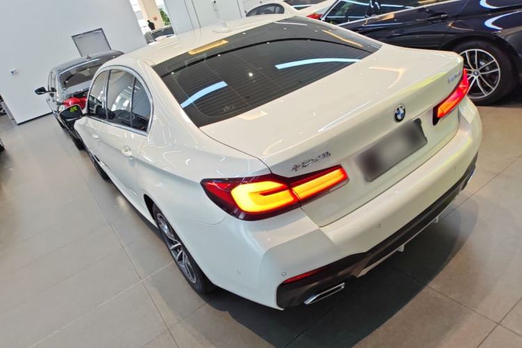 Used BMW 5 Series 2022 Restyled 525Li M Sport Package Rear Left 45 Deg