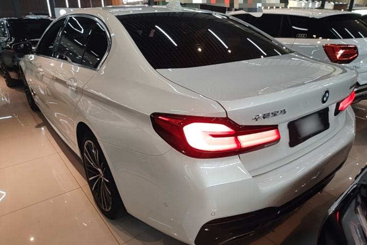Used BMW 5 Series 2022 Second Facelift 530Li Leading Edition M Sport Package Rear Left 45 Deg