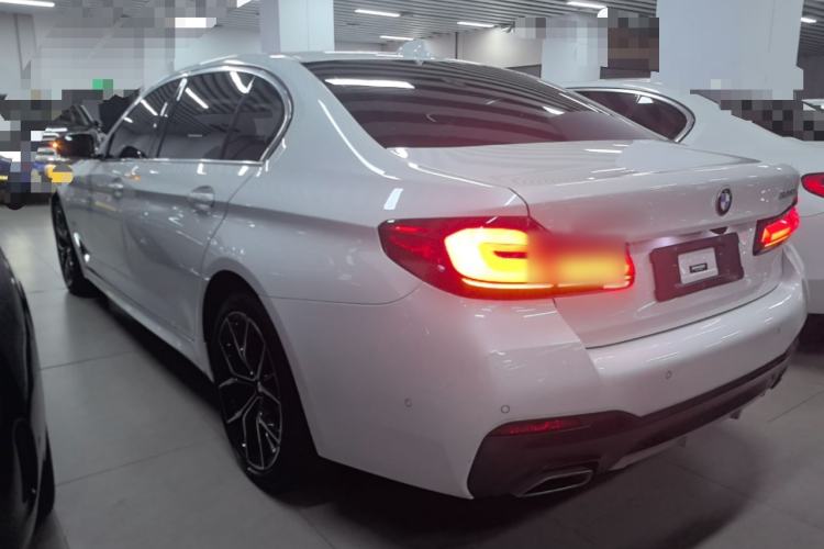 Used BMW 5 Series 2022 Revised Version 3 530Li Luxury Edition M Sport Package Rear Left 45 Deg
