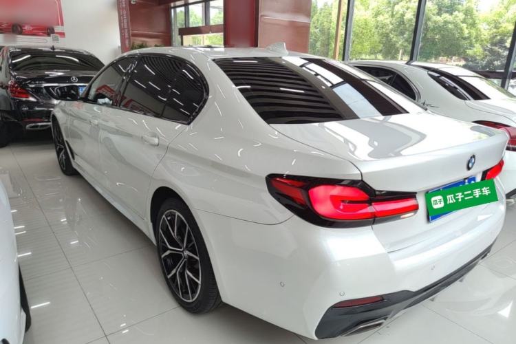 Used BMW 5 Series 2022 Second Facelift 530Li Luxury Version M Sport Package Rear Left 45 Deg