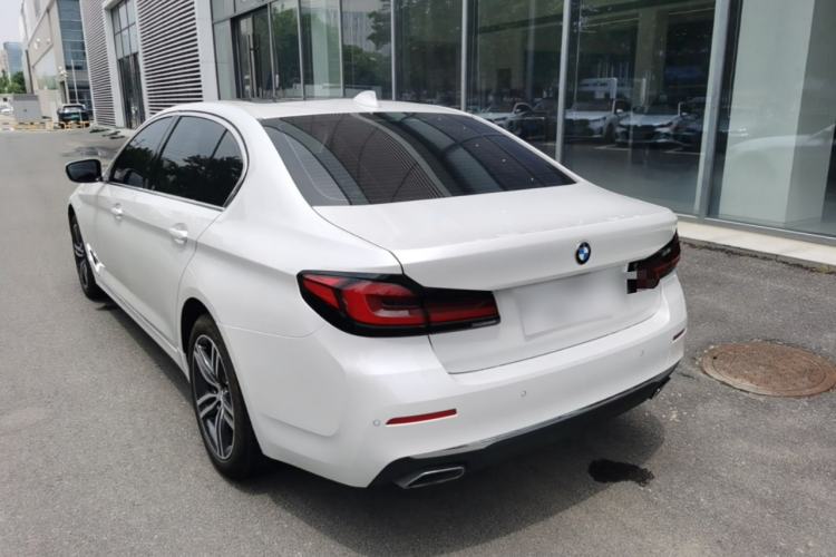 Used BMW 5 Series 2022 Updated 530Li Leading Edition Luxury Package Rear Left 45 Deg