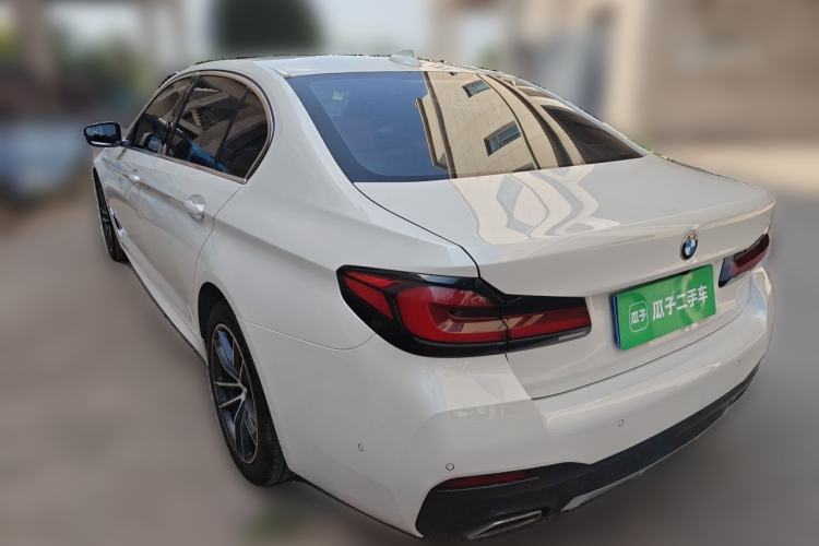 Used BMW 5 Series 2022 Second Facelift 525Li M Sport Package Rear Left 45 Deg