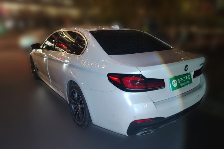 Used BMW 5 Series 2022 Second Facelift 525Li M Sport Package Rear Left 45 Deg