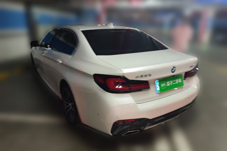 Used BMW 5 Series 2022 Second Facelift 525Li M Sport Package Rear Left 45 Deg