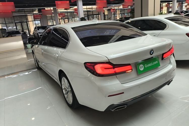 Used BMW 5 Series 2022 525Li Luxury Package Rear Left 45 Deg