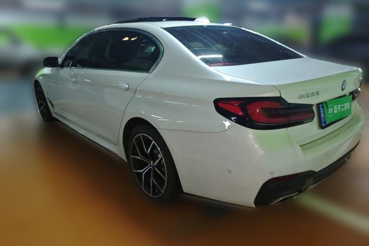Used BMW 5 Series 2022 Second Facelift 530Li Luxury Version M Sport Package Rear Left 45 Deg
