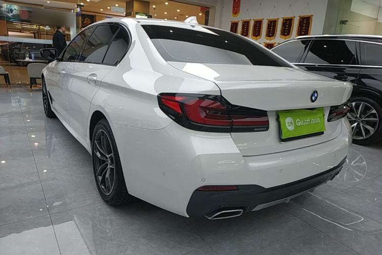 Used BMW 5 Series 2022 Second Facelift 525Li M Sport Package Rear Left 45 Deg