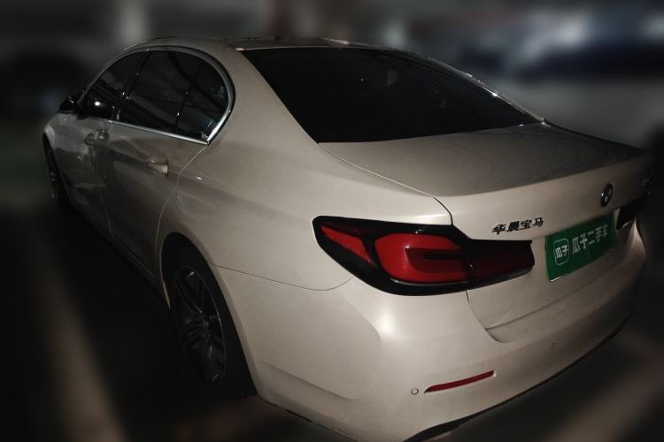 Used BMW 5 Series 2022 Updated 530Li Leading Edition Luxury Package Rear Left 45 Deg