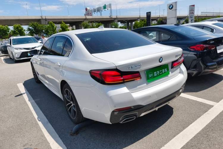 Used BMW 5 Series 2022 Second Facelift 525Li M Sport Package Rear Left 45 Deg