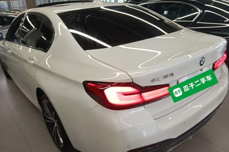 Used BMW 5 Series 2022 Second Facelift 530Li Leading Edition M Sport Package Rear Left 45 Deg