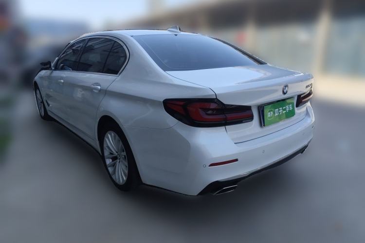 Used BMW 5 Series 2022 Restyled 525Li Luxury Package Rear Left 45 Deg