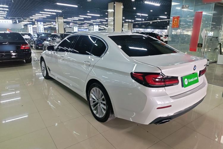 Used BMW 5 Series 2022 Restyled 525Li Luxury Package Rear Left 45 Deg