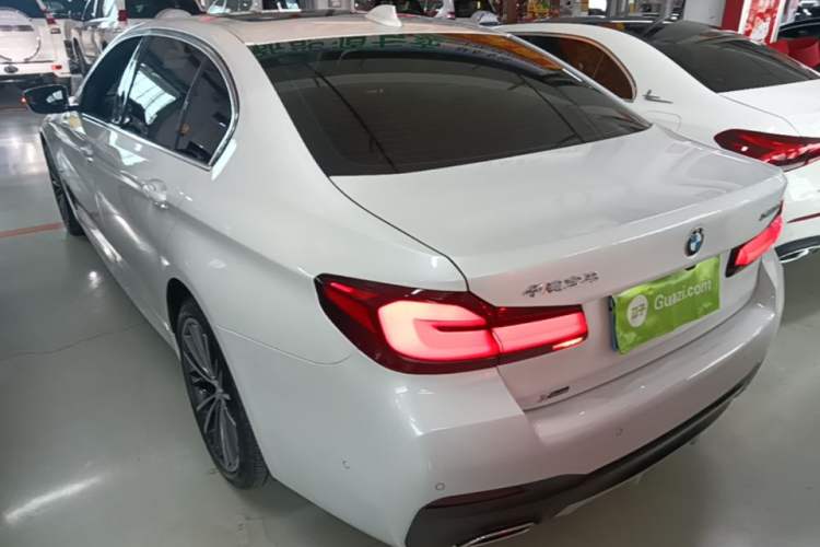 Used BMW 5 Series 2022 Second Facelift 530Li xDrive M Sport Package Rear Left 45 Deg