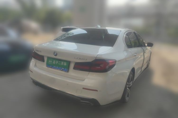 Used BMW 5 Series 2022 530Li Leading Luxury Package Rear Right 45 Deg
