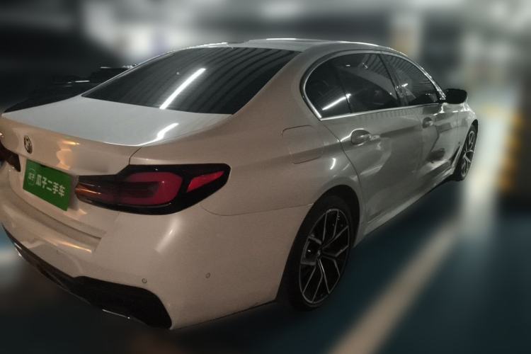 Used BMW 5 Series 2022 Second Facelift 530Li Luxury Version M Sport Package Rear Right 45 Deg