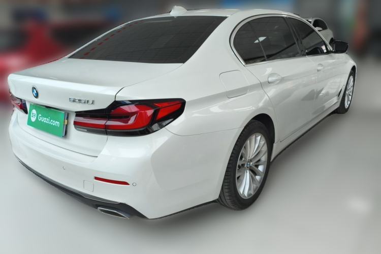 Used BMW 5 Series 2022 Restyled 525Li Luxury Package Rear Right 45 Deg