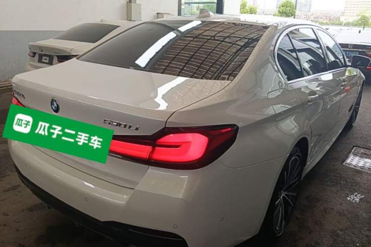 Used BMW 5 Series 2022 Second Facelift 530Li Leading Edition M Sport Package Rear Right 45 Deg