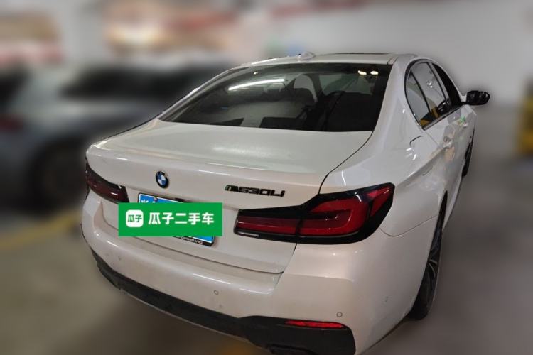 Used BMW 5 Series 2022 Second Facelift 530Li Leading Edition M Sport Package Rear Right 45 Deg