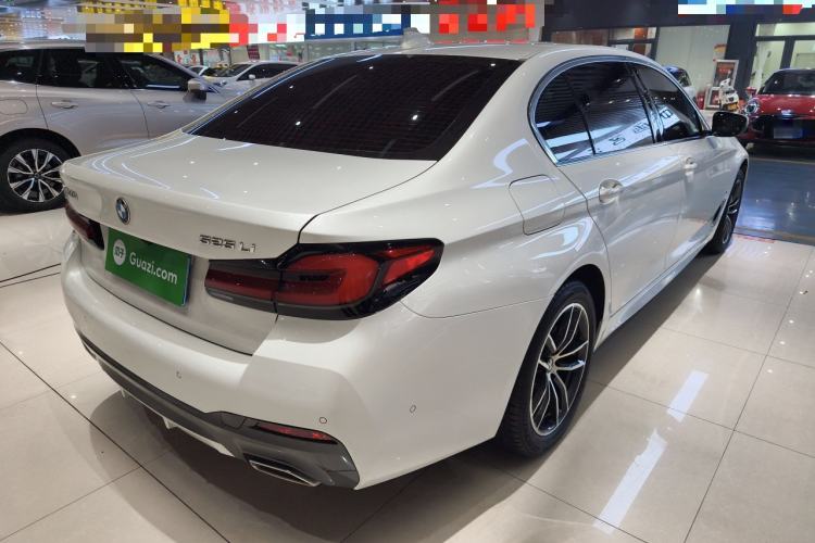 Used BMW 5 Series 2022 Second Facelift 525Li M Sport Package Rear Right 45 Deg