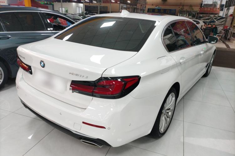 Used BMW 5 Series 2022 Second Facelift 530Li Luxury Edition Premium Package Rear Right 45 Deg