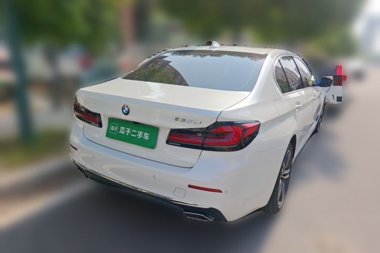 Used BMW 5 Series 2022 Updated 530Li Leading Edition Luxury Package Rear Right 45 Deg