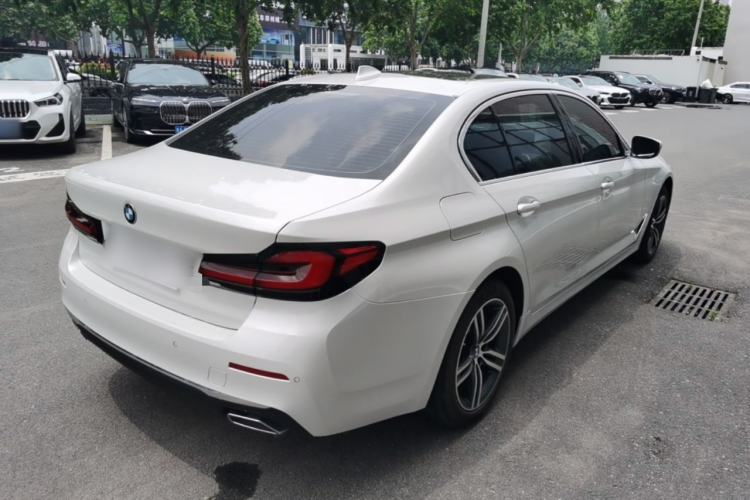 Used BMW 5 Series 2022 Updated 530Li Leading Edition Luxury Package Rear Right 45 Deg