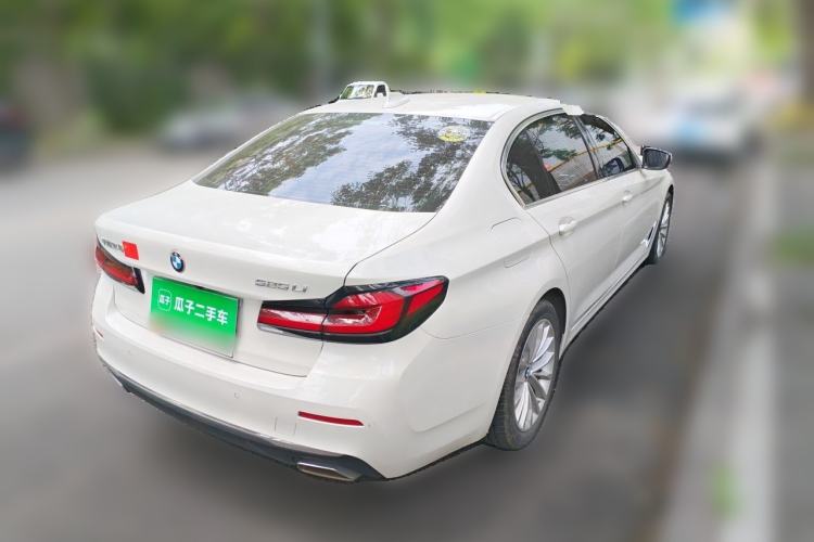 Used BMW 5 Series 2022 Second Facelift 525Li Luxury Package Rear Right 45 Deg