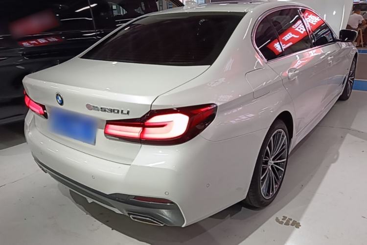 Used BMW 5 Series 2022 Restyled 530Li Leading Edition M Sport Package Rear Right 45 Deg