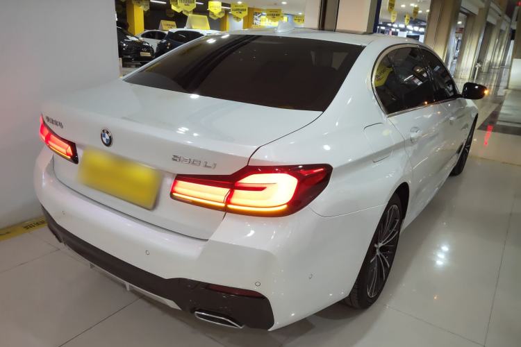 Used BMW 5 Series 2022 Second Facelift 530Li Leading Edition M Sport Package Rear Right 45 Deg