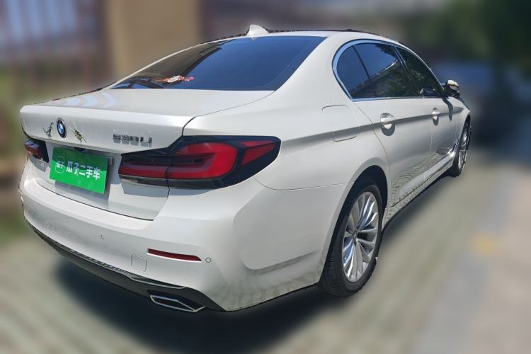 Used BMW 5 Series 2022 Restyled 525Li Luxury Package Rear Right 45 Deg