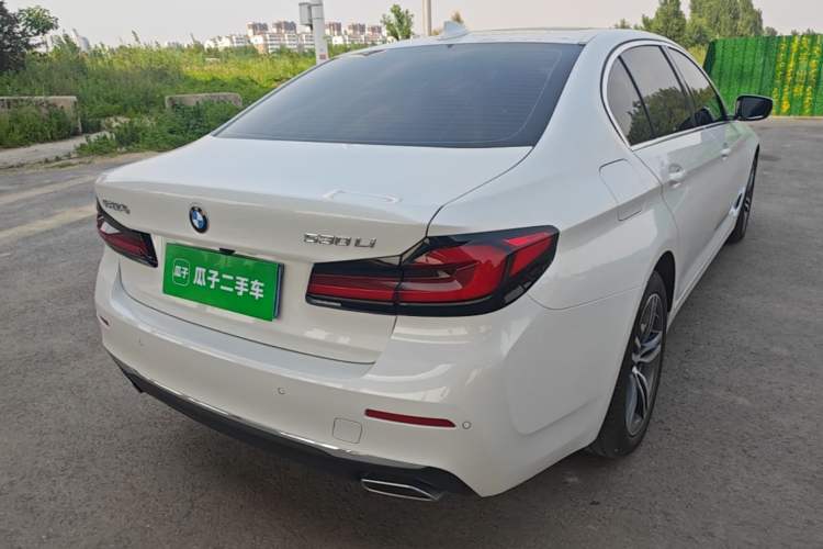 Used BMW 5 Series 2022 Updated 530Li Leading Edition Luxury Package Rear Right 45 Deg
