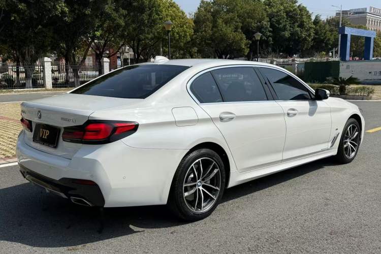 Used BMW 5 Series 2022 525Li M Sport Package Rear Right 45 Deg