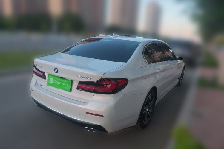 Used BMW 5 Series 2022 Updated 530Li xDrive Luxury Package Rear Right 45 Deg