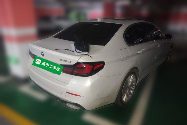 Used BMW 5 Series 2022 Updated 530Li Luxury Edition Premium Package Rear Right 45 Deg