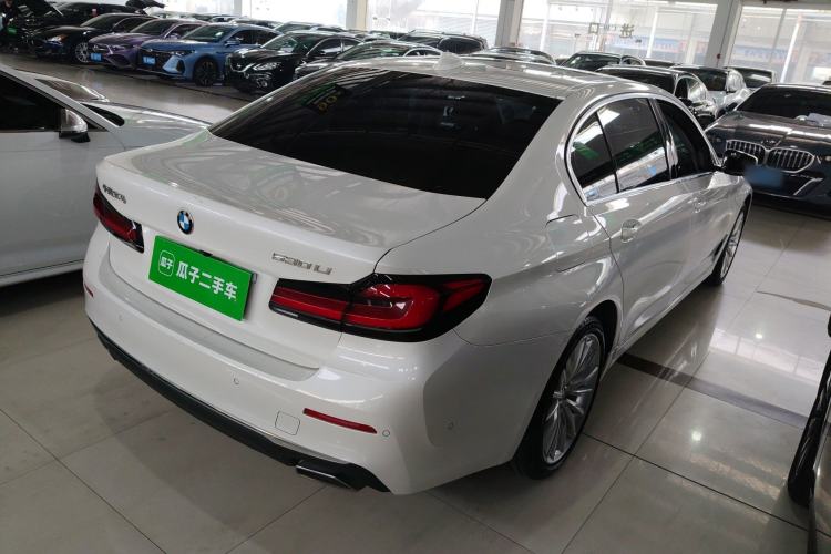 Used BMW 5 Series 2022 Second Facelift 530Li Luxury Edition Premium Package Rear Right 45 Deg