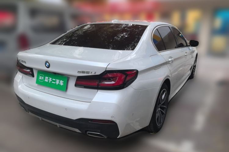 Used BMW 5 Series 2022 525Li M Sport Package Rear Right 45 Deg